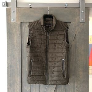 Michael Kors puffer vest (Size M)
